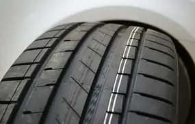 Летняя шина Kumho PS72 Ecsta Sport 225/45R17 91Y 2