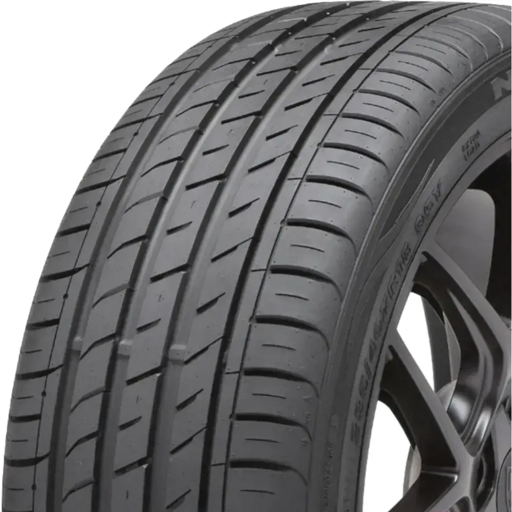 Летняя шина Nexen N'Fera SU1 215/55R16 97V 2