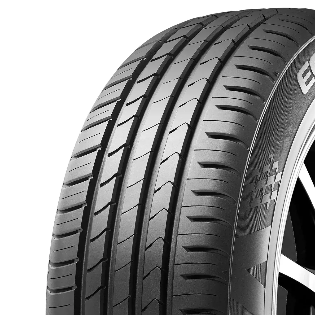 Летняя шина Kumho Ecsta HS51 195/45R15 78V 2