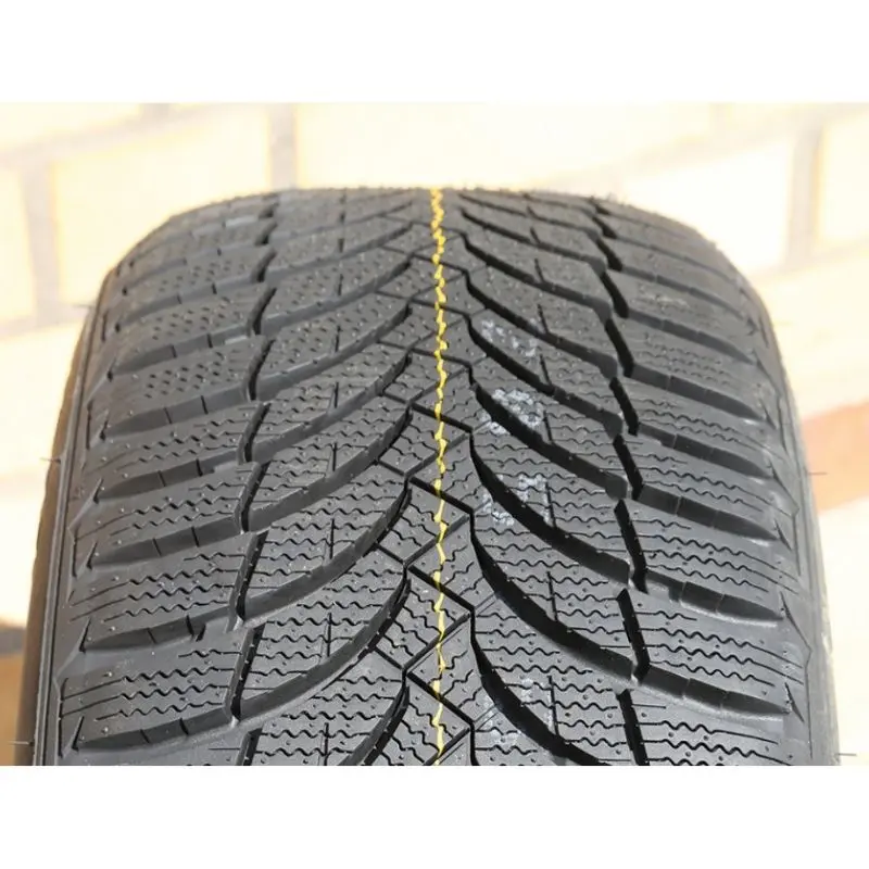 Шина зимняя R15 195/65R15 WH2 91H Страна производства: Южная Корея. Надбавка импортёра не более 17% 2